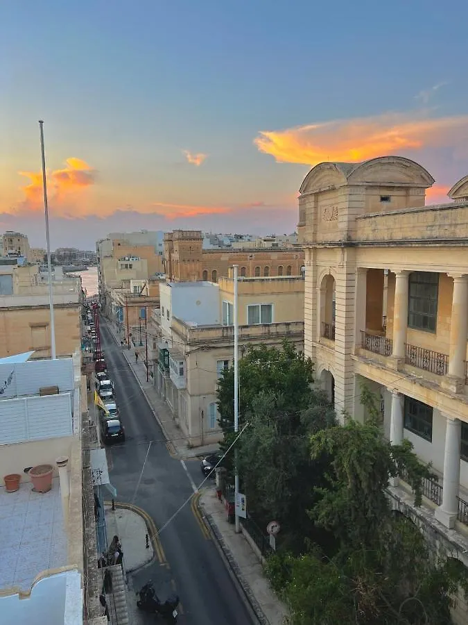 Full Apartment Sliema