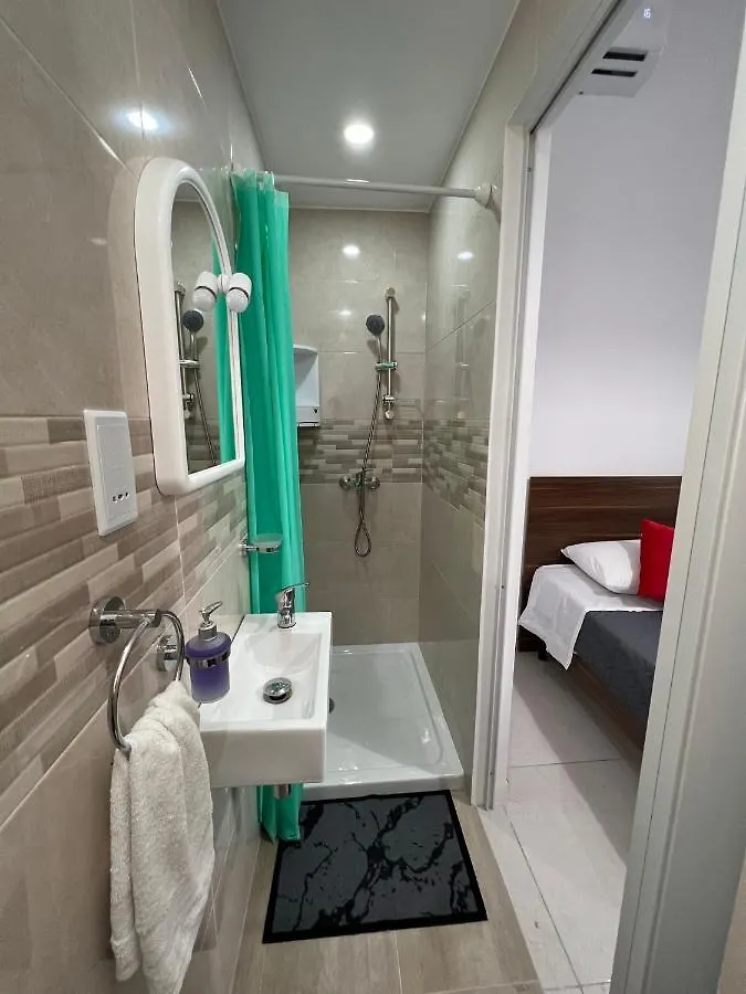 Full Apartment Sliema 0*,